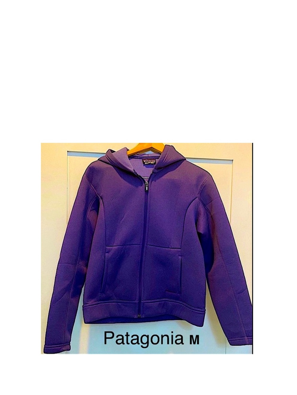 Patagonia hoodie full zip style 29805FS 100% polyeste Purple size M W’S ⭐️⭐️⭐️⭐️